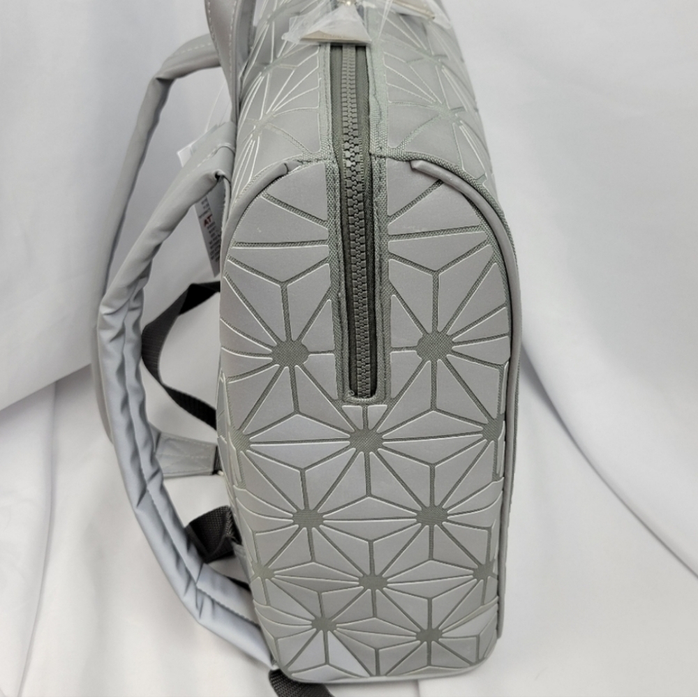 Disney World EPCOT Spaceship Earth Backpack - Picture 3 of 8